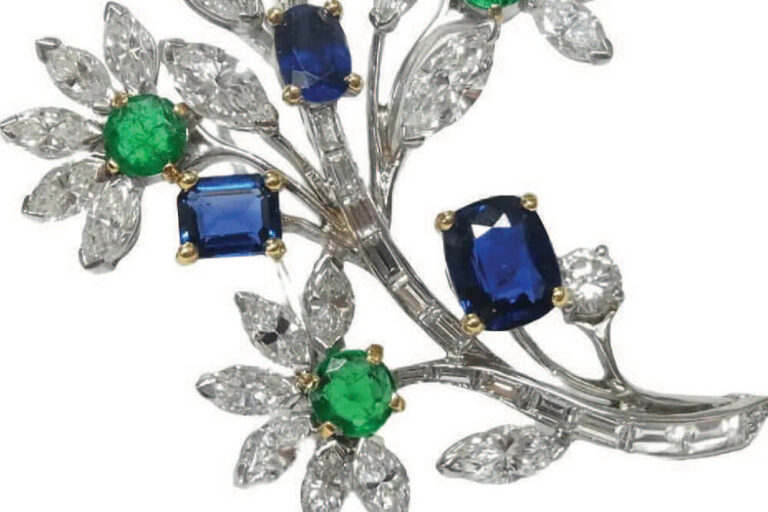 stunning brooch