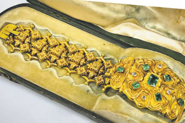 emerald bracelet
